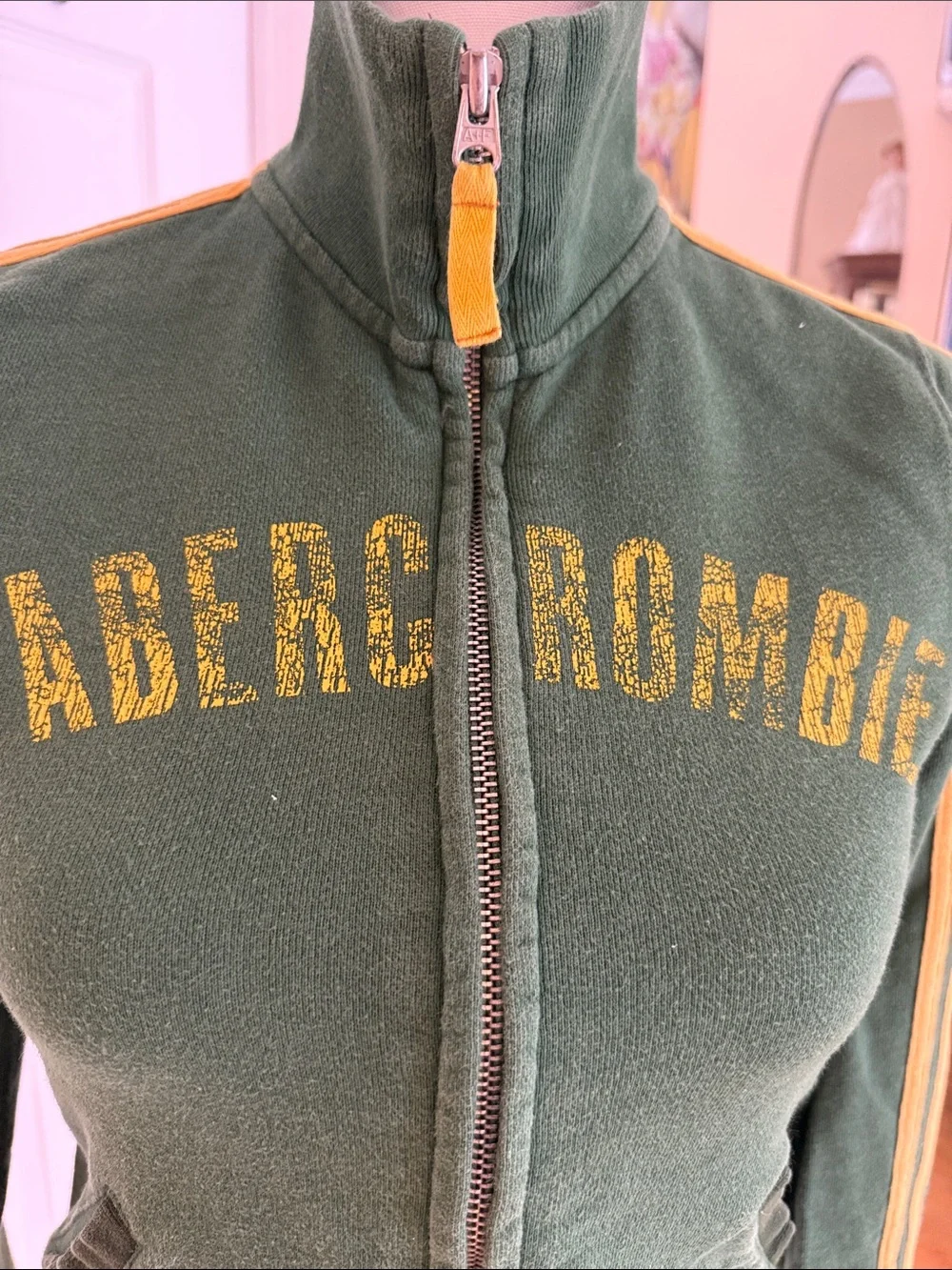 Abercrombie & Fitch Y2 K Green and Yellow Zip-Front Women's Sweater